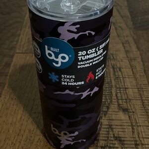 20 oz Built Hot/Cold Tumbler Purple Camo Brand New